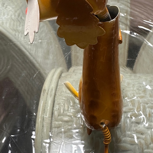 2 Vintage Metal Dogs - Picture 3 of 8